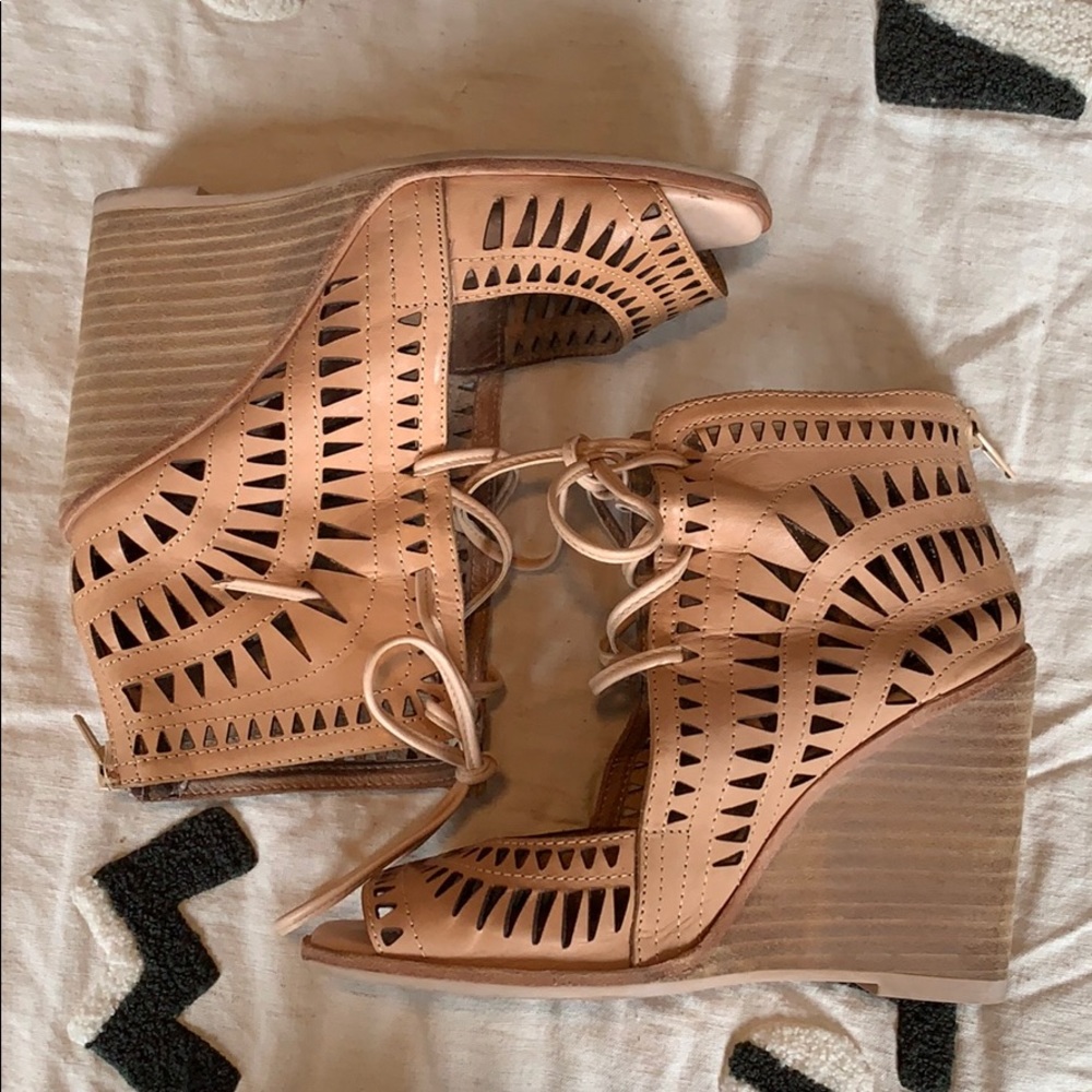 Jeffrey Campbell Rodillo Wedge Sandals Size 6